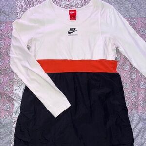 Vintage Nike International Athletic Top